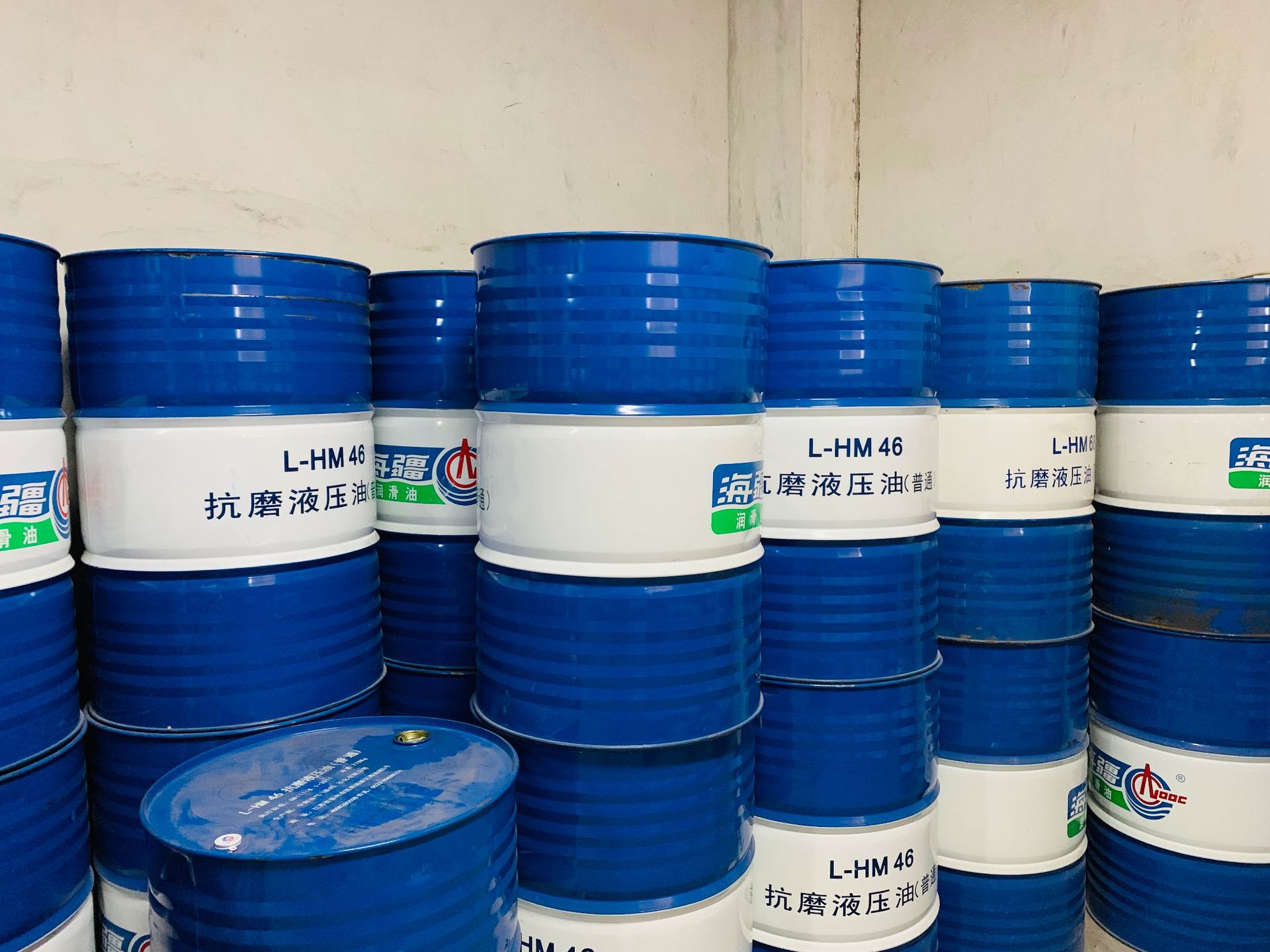 L-HM抗磨液压油(普通)(46) L-HM抗磨液压油(普通)(46)